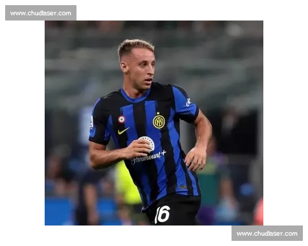 弗拉泰西伤缺巴萨战后果断返意 蓝黑军团中场再遭打击 弗拉泰西伤缺巴萨战后果断返意 蓝黑军团中场再遭打击